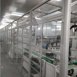 鋁型材電芯輸送小環(huán)境防護(hù)罩定制加工效果圖介紹